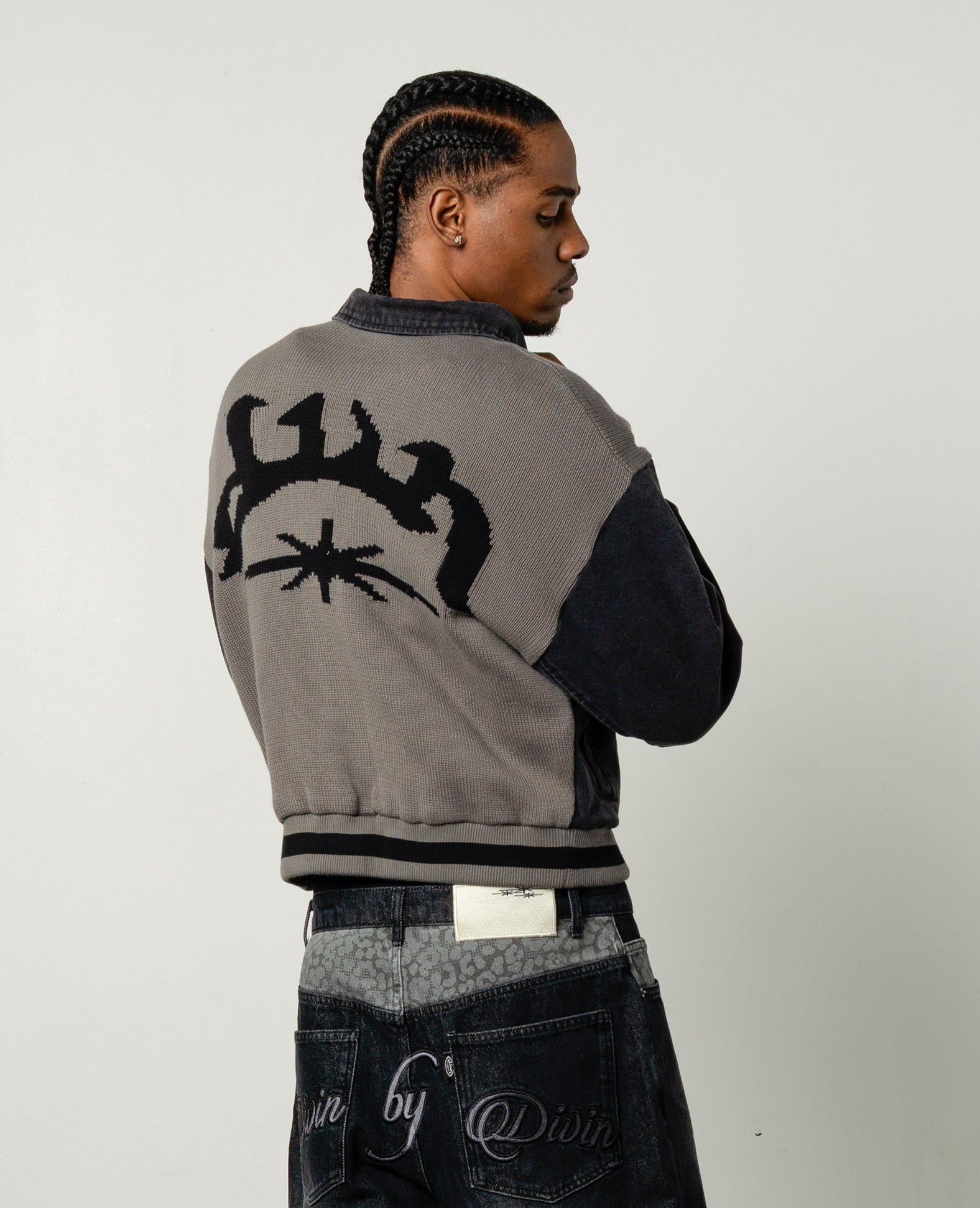 KNITTED JACKET