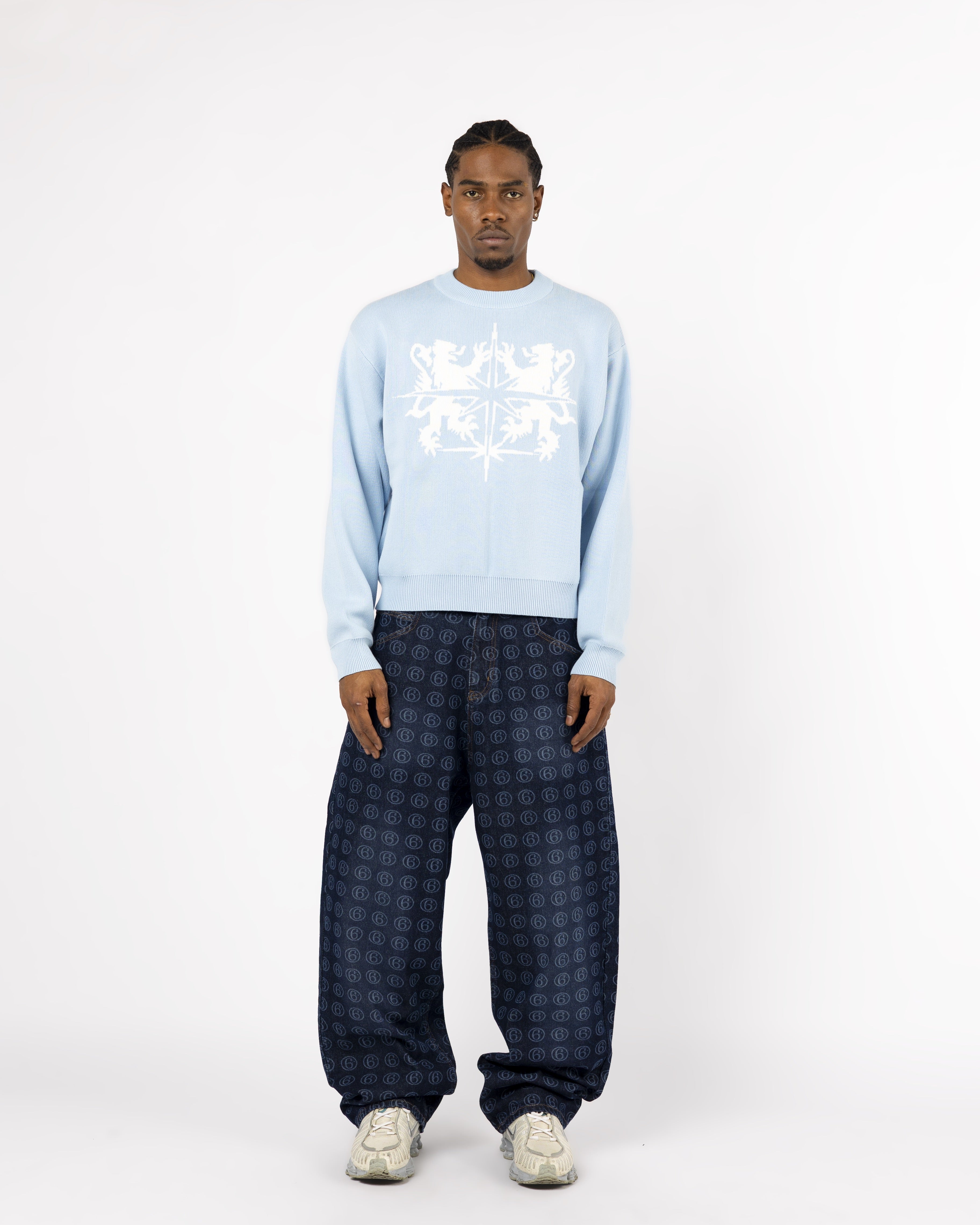 BLUE BLASON KNIT