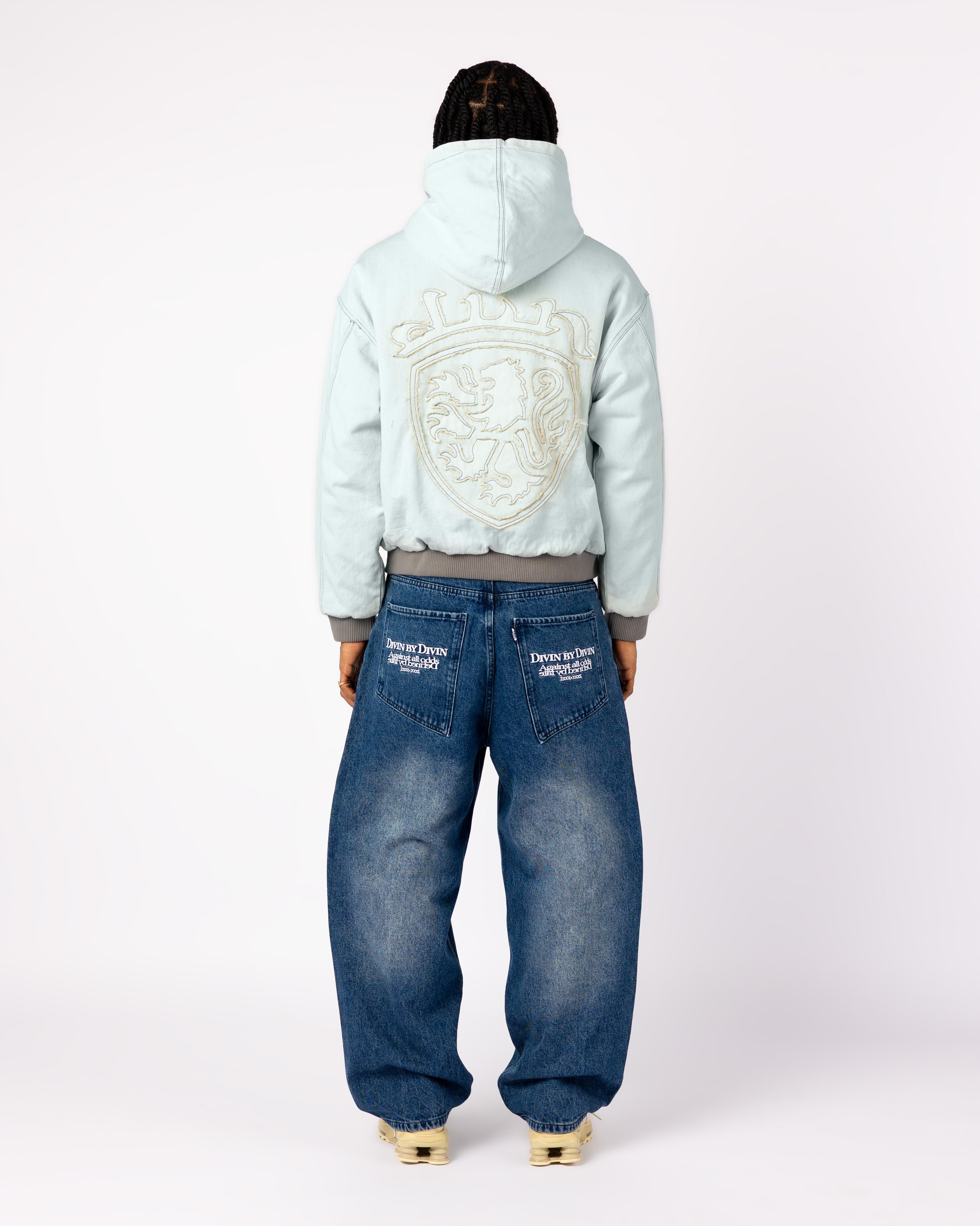 WHITE COAT-OF-ARMS JACKET